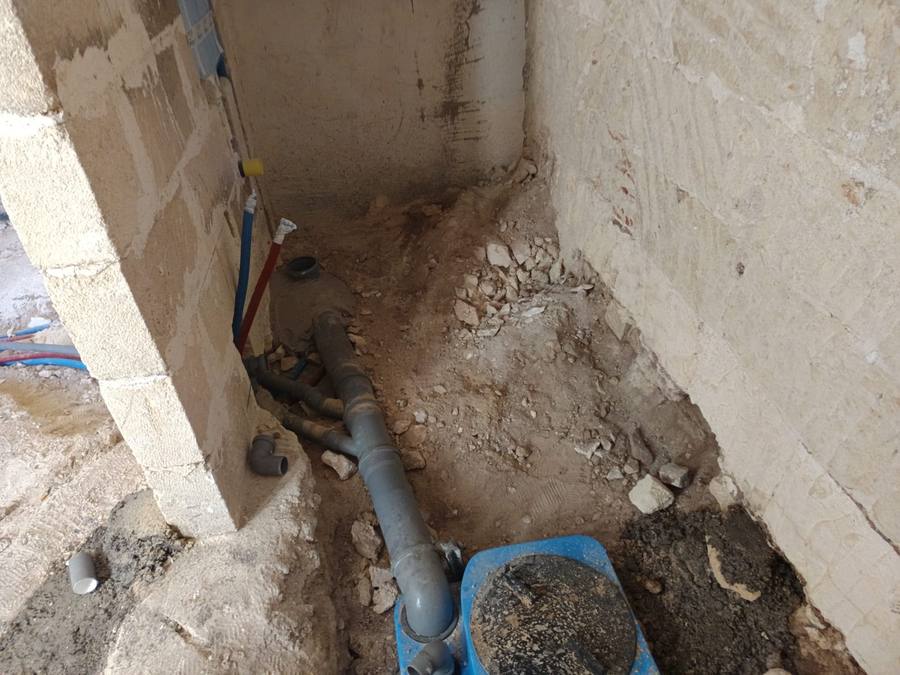 Tubazioni impianto idraulico a pavimento
